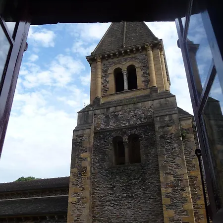 Sainte Foy Hotel Conques
