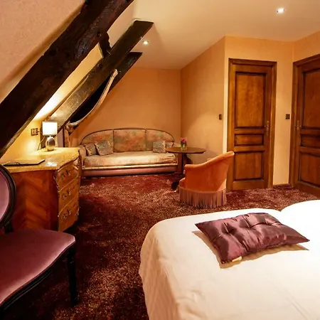 Otel Sainte Foy Conques